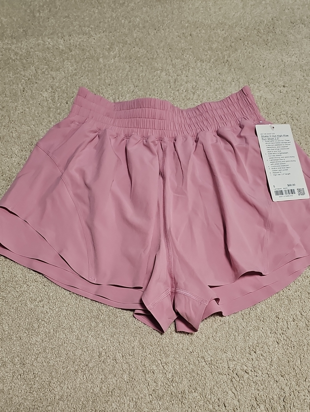 Lululemon Shake It Out Short - Picture 2 of 4